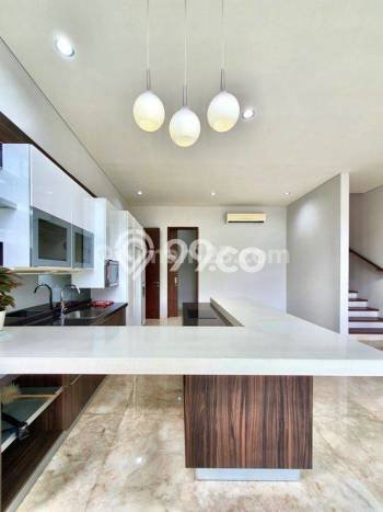 Rumah Elit Modern Tanpa Renovasi di Kemang Jakarta Selatan Rumah Elit Modern Tanpa Renovasi di Kemang Jakarta Selatan