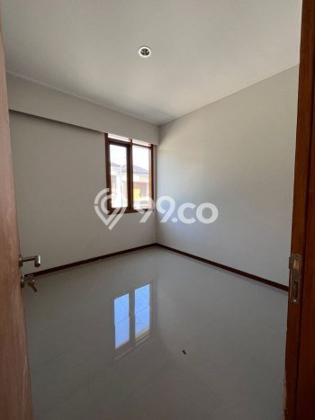 Rumah Strategis di Cigadung, Dekat Cigadung, Bandung, Bandung - 3 KT Rumah Strategis di Cigadung, Dekat Cigadung, Bandung, Bandung - 3 KT