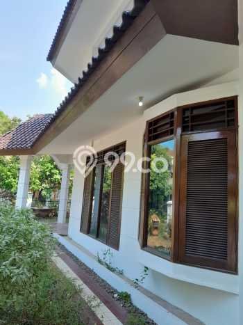 Hunian Mewah LB 258m2 Siap Pakai Desain Elegan di Rempoa, Tangerang Hunian Mewah LB 258m2 Siap Pakai Desain Elegan di Rempoa, Tangerang
