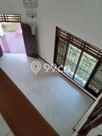 Hunian Mewah LB 258m2 Siap Pakai Desain Elegan di Rempoa, Tangerang Hunian Mewah LB 258m2 Siap Pakai Desain Elegan di Rempoa, Tangerang