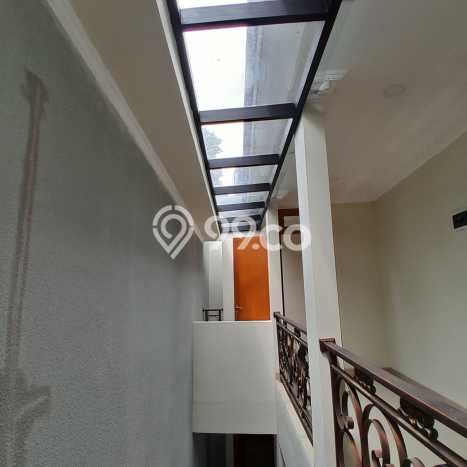 Hunian Nyaman Asri 4 KT Siap Pakai di CIREUNDEU Tangerang Hunian Nyaman Asri 4 KT Siap Pakai di CIREUNDEU Tangerang