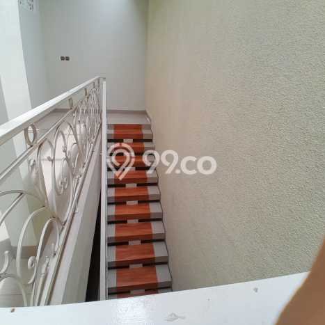 Dijual Hunian Rumah Terawat 4 KT di CIREUNDEU, Tangerang Dijual Hunian Rumah Terawat 4 KT di CIREUNDEU, Tangerang