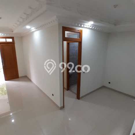 Hunian Nyaman Asri 4 KT Siap Pakai di CIREUNDEU Tangerang Hunian Nyaman Asri 4 KT Siap Pakai di CIREUNDEU Tangerang