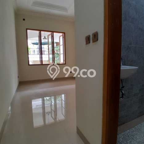 Hunian Nyaman Asri 4 KT Siap Pakai di CIREUNDEU Tangerang Hunian Nyaman Asri 4 KT Siap Pakai di CIREUNDEU Tangerang