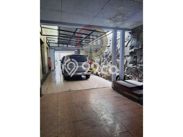 Dijual Rumah Mewah Elegan Dengan View Eksklusif di Dr Cipto Mangunkusomo, Semarang Dijual Rumah Mewah Elegan Dengan View Eksklusif di Dr Cipto Mangunkusomo, Semarang