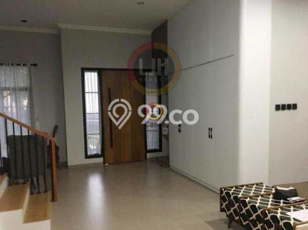 Siap Huni Rumah Mewah 5 Kamar di Semarang Barat Dekat ke Mana Saja Siap Huni Rumah Mewah 5 Kamar di Semarang Barat Dekat ke Mana Saja