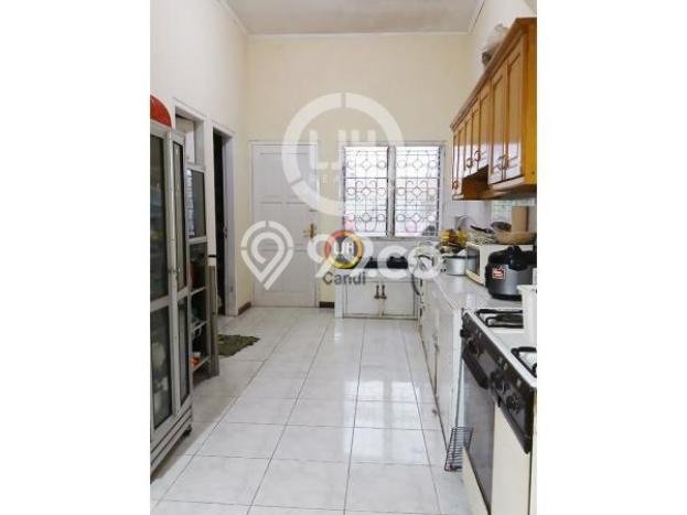 Rumah Eksklusif Siap Huni LT 667m2 di Banyumanik, Semarang Rumah Eksklusif Siap Huni LT 667m2 di Banyumanik, Semarang