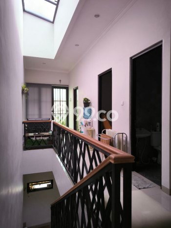 Jual Rumah Eksklusif 4 KT di Wonorejo, Surabaya Jual Rumah Eksklusif 4 KT di Wonorejo, Surabaya