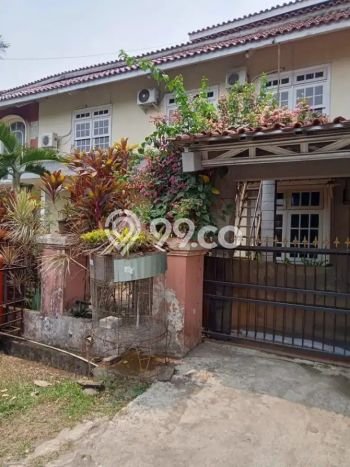 Ready to Use! Luxury House LT 506m2 Desain Elegan di Cibubur Ready to Use! Luxury House LT 506m2 Desain Elegan di Cibubur