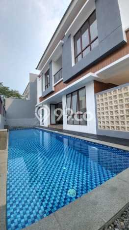 For Sale! Luxury House LT 206m2 Desain Modern di Sektor 9-Bintaro For Sale! Luxury House LT 206m2 Desain Modern di Sektor 9-Bintaro