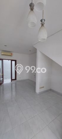Sewa Rumah Harga Terjangkau di Bintaro Tangerang Selatan Punya 3 Kamar Tidur Sewa Rumah Harga Terjangkau di Bintaro Tangerang Selatan Punya 3 Kamar Tidur