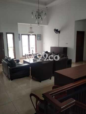 Rumah Luxury Modern Siap Huni di Sektor 9-Bintaro Tangerang Selatan Rumah Luxury Modern Siap Huni di Sektor 9-Bintaro Tangerang Selatan