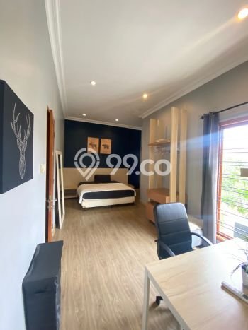 Rumah Mewah LB 350m2 Siap Pakai Desain Elegan di Sektor 9-Bintaro, Tangerang Selatan Rumah Mewah LB 350m2 Siap Pakai Desain Elegan di Sektor 9-Bintaro, Tangerang Selatan
