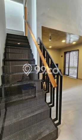 Rumah Elit Modern Siap Huni di Bintaro Tangerang Selatan Rumah Elit Modern Siap Huni di Bintaro Tangerang Selatan