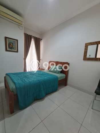 Jarang Ada! Rumah Sewa 4 Kamar Nyaman Siap Huni Bintaro Jarang Ada! Rumah Sewa 4 Kamar Nyaman Siap Huni Bintaro