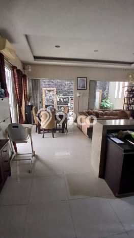 Dijual Rumah Luas Megah Dengan View Eksklusif di Bintaro, Tangerang Selatan Dijual Rumah Luas Megah Dengan View Eksklusif di Bintaro, Tangerang Selatan