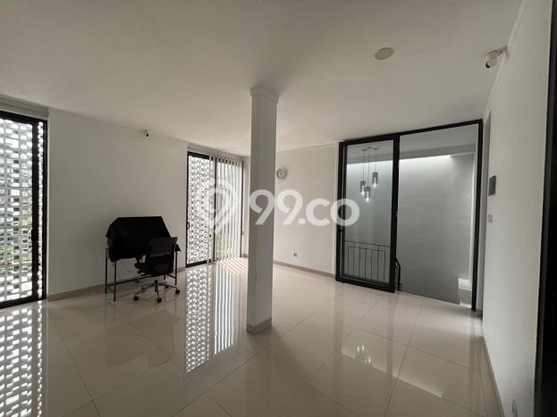 Rumah Elit LB 156m2 Siap Pakai Desain Elegan di Bintaro, Tangerang Selatan Rumah Elit LB 156m2 Siap Pakai Desain Elegan di Bintaro, Tangerang Selatan