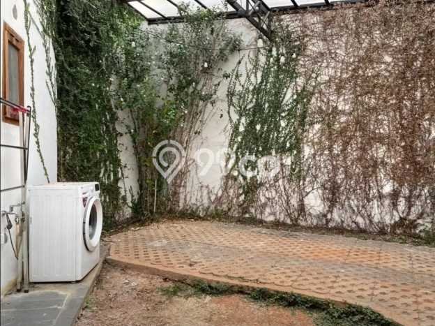 For Sale Hunian Rumah Terawat 2 KT di Veteran, Jakarta Selatan For Sale Hunian Rumah Terawat 2 KT di Veteran, Jakarta Selatan