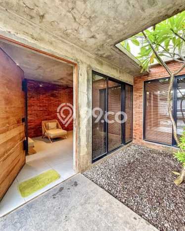 Rumah Elit Modern Siap Huni di Bintaro Tangerang Selatan Rumah Elit Modern Siap Huni di Bintaro Tangerang Selatan