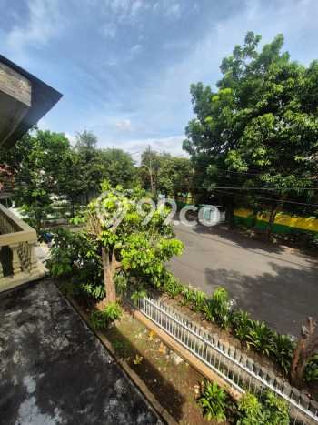 Best Deal Hunian Premium Ideal dan Luas di Kebayoran Lama, Jakarta Selatan Best Deal Hunian Premium Ideal dan Luas di Kebayoran Lama, Jakarta Selatan