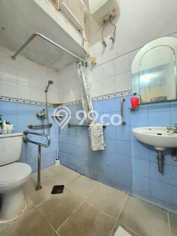 Rumah Luxury Modern Tanpa Renovasi di Bintaro Tangerang Selatan Rumah Luxury Modern Tanpa Renovasi di Bintaro Tangerang Selatan