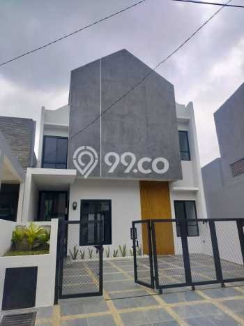 Ready to Use! Premium House LT 180m2 Desain Modern di Bintaro Ready to Use! Premium House LT 180m2 Desain Modern di Bintaro