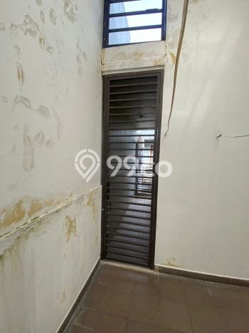 Rumah Mewah LB 350m2 Siap Pakai Desain Elegan di Sektor 9-Bintaro, Tangerang Selatan Rumah Mewah LB 350m2 Siap Pakai Desain Elegan di Sektor 9-Bintaro, Tangerang Selatan
