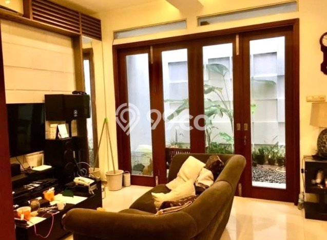 Rumah Elit Modern Tanpa Renovasi di Bintaro Tangerang Selatan Rumah Elit Modern Tanpa Renovasi di Bintaro Tangerang Selatan