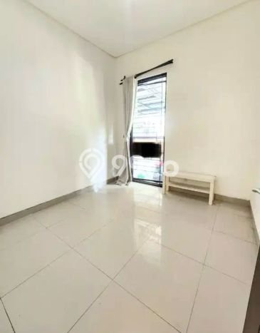Dijual Rumah Strategis Bagus Punya 3 KT di Serpong Utara Tangerang Selatan SHM Dijual Rumah Strategis Bagus Punya 3 KT di Serpong Utara Tangerang Selatan SHM