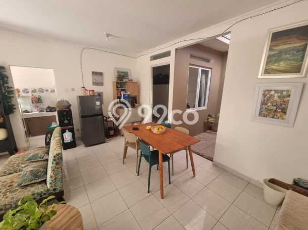 For Sale Hunian Rumah Terawat 3 KT di Sektor 9-Bintaro, Tangerang Selatan For Sale Hunian Rumah Terawat 3 KT di Sektor 9-Bintaro, Tangerang Selatan
