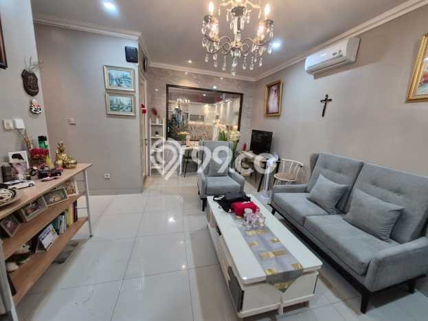 Rumah Modern 3 KT di BSD Residence One Tangerang Semi Furnished Rumah Modern 3 KT di BSD Residence One Tangerang Semi Furnished