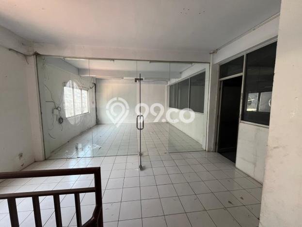 Disewakan Gudang di Pusat Kota Jakarta Utara Ramai Strategis Disewakan Gudang di Pusat Kota Jakarta Utara Ramai Strategis