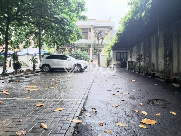For Sale! Luxury House LT 1087m2 Desain Elegan di Cipete For Sale! Luxury House LT 1087m2 Desain Elegan di Cipete