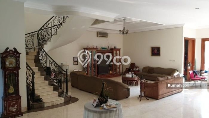 Rumah Elit Modern Siap Huni di Pondok Indah Jakarta Selatan Rumah Elit Modern Siap Huni di Pondok Indah Jakarta Selatan