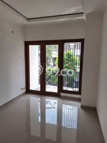 Hunian Nyaman Asri 3 KT Siap Pakai di Bintaro Tangerang Selatan Hunian Nyaman Asri 3 KT Siap Pakai di Bintaro Tangerang Selatan
