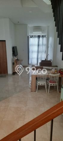 Dijual Hunian Rumah Terawat 4 KT di Bintaro, Tangerang Selatan Dijual Hunian Rumah Terawat 4 KT di Bintaro, Tangerang Selatan