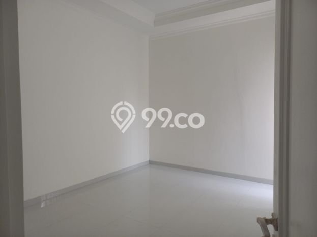 Jual Rumah Luas Megah Dengan View Eksklusif di Meruya, Jakarta Barat Jual Rumah Luas Megah Dengan View Eksklusif di Meruya, Jakarta Barat