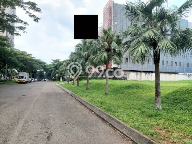 Dijual Tanah di Tangerang Selatan, Luas 2043m2 - Dijual Tanah di Tangerang Selatan, Luas 2043m2 -