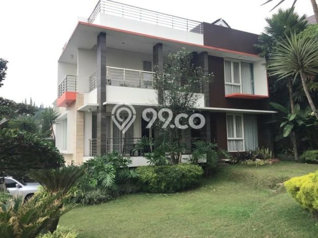 Ready to Use! Luxury House LT 708m2 Desain Elegan di Bandung Barat Ready to Use! Luxury House LT 708m2 Desain Elegan di Bandung Barat