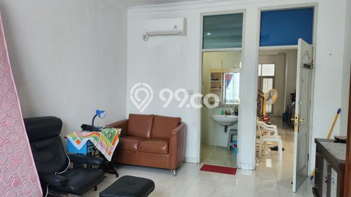 Rumah Eksklusif Siap Huni LT 162m2 di Grogol Petamburan, Jakarta Barat Rumah Eksklusif Siap Huni LT 162m2 di Grogol Petamburan, Jakarta Barat