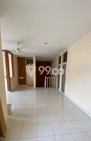 For Sale! Luxury House LT 200m2 Desain Modern di Petukangan For Sale! Luxury House LT 200m2 Desain Modern di Petukangan