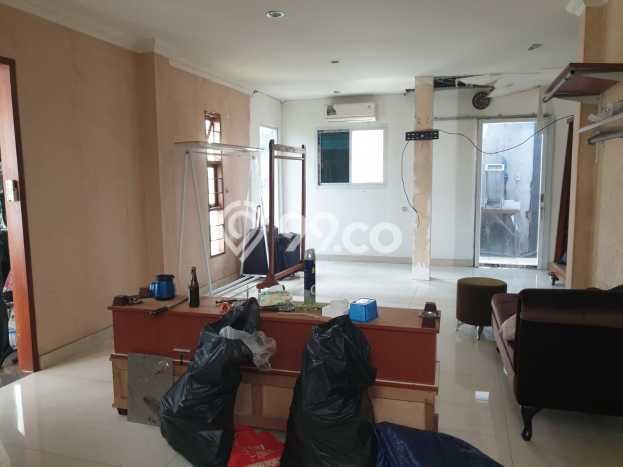 Rumah PREMIUM! area , Tangerang Selatan, LT 210m2m² Bangunan 180m2m², HARGA SPESIAL Rumah PREMIUM! area , Tangerang Selatan, LT 210m2m² Bangunan 180m2m², HARGA SPESIAL