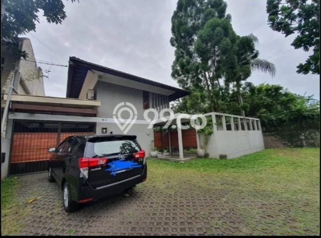 Jual Rumah Luas Elegan Dengan View Cantik di Bintaro, Jakarta Selatan Jual Rumah Luas Elegan Dengan View Cantik di Bintaro, Jakarta Selatan
