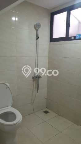 Rumah Terawat 4 KT 2 KM di Cipondoh, Tangerang Rumah Terawat 4 KT 2 KM di Cipondoh, Tangerang