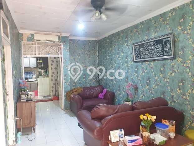 FEATURED! Rumah Nyaman di Jombang, Luas 95m² Bangunan 70m² FEATURED! Rumah Nyaman di Jombang, Luas 95m² Bangunan 70m²