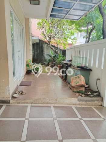 Rumah Elit Modern Siap Huni di Bintaro Tangerang Selatan Rumah Elit Modern Siap Huni di Bintaro Tangerang Selatan
