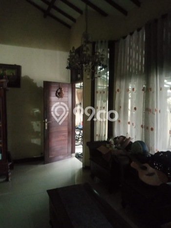 Rumah Asri di Pamulang, Akses ke Pamulang, Tangerang Selatan, Tangerang Selatan - 6 KT Rumah Asri di Pamulang, Akses ke Pamulang, Tangerang Selatan, Tangerang Selatan - 6 KT