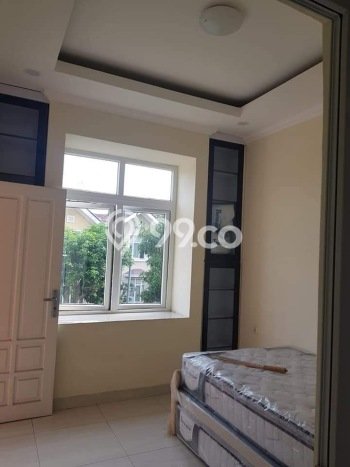 HUNIAN BERKELAS! Rumah Premium Alam Sutera, Tangerang, LT 200m² Luas Bangunan 400m² HUNIAN BERKELAS! Rumah Premium Alam Sutera, Tangerang, LT 200m² Luas Bangunan 400m²