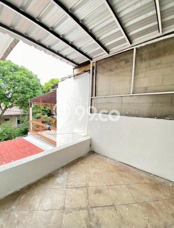 Rumah Lokasi Strategis area Ciputat, Tangerang Selatan, LT 93m² Bangunan 200m² Rumah Lokasi Strategis area Ciputat, Tangerang Selatan, LT 93m² Bangunan 200m²