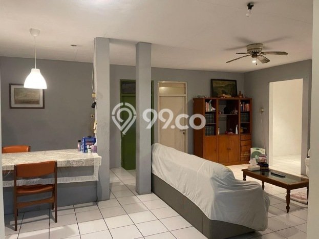 Rumah Asri area Pamulang, Tangerang Selatan, Luas 242m² Bangunan 200m² Rumah Asri area Pamulang, Tangerang Selatan, Luas 242m² Bangunan 200m²